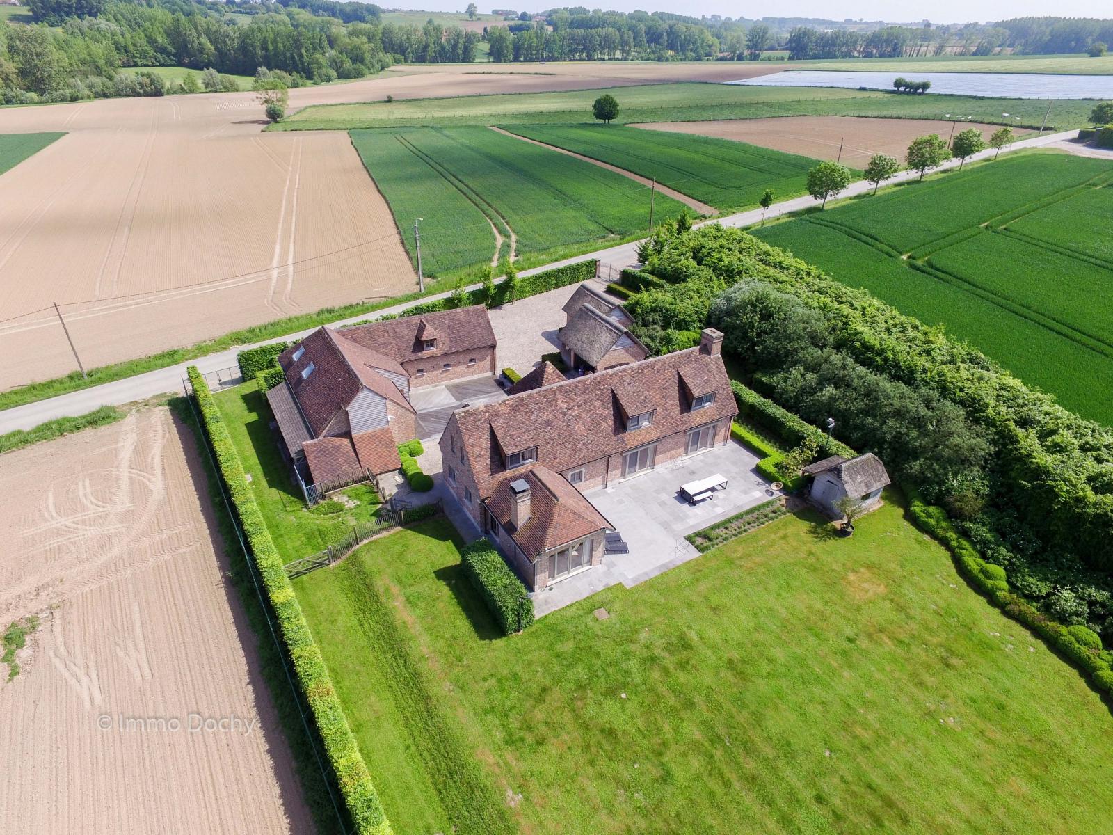 Nieuwbouw villa te Horebeke